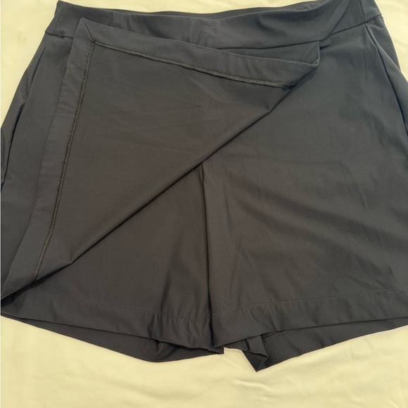 SPANX Classic Black Sunshine Skort Size M NWOT - Picture 4 of 6